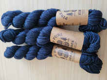 Load image into Gallery viewer, Nancy Drew Yarns