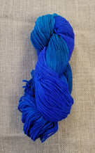 Load image into Gallery viewer, Briggs and Little Softspun