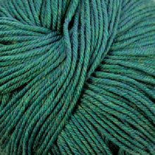 Load image into Gallery viewer, Cascade 220 Superwash Wool