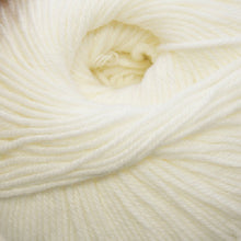 Load image into Gallery viewer, Cascade 220 Superwash Wool
